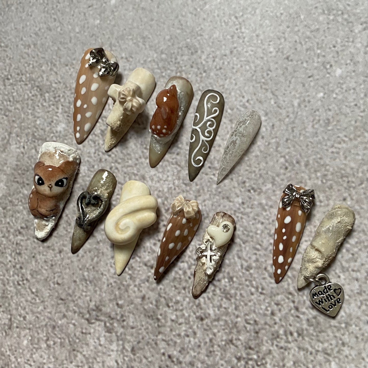 𝒔𝒏𝒐𝒘𝒚 𝒇𝒂𝒘𝒏 𝒇𝒐𝒓𝒆𝒔𝒕🦌𝜗℘ ⋆⁺₊❅.