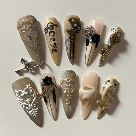 Music to my ears, key to my heart set ♬⋆ ໋.🗝࣪ 𓈒 . 𓏲𝄢