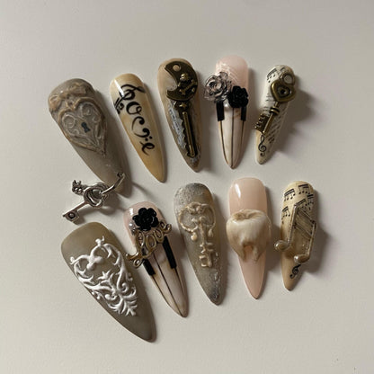 Music to my ears, key to my heart set ♬⋆ ໋.🗝࣪ 𓈒 . 𓏲𝄢