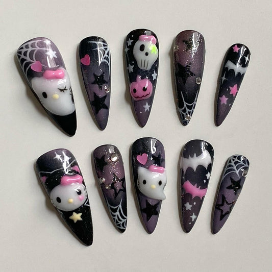 Spooky Hello Kitty Glow in the dark set 🕸 ⋆｡°✩
